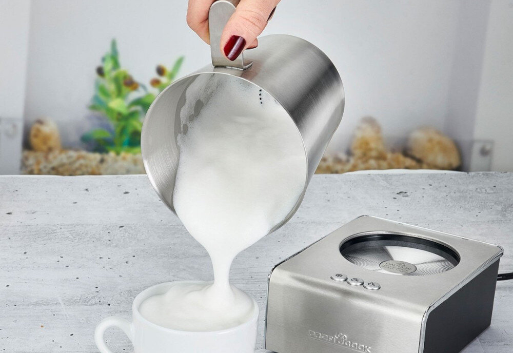 Spieniacz PROFI COOK PC- MS 1032 pojemność dzbanka jednorazowe przygotowanie mleka do kilku kaw wygodne rozwiązanie 