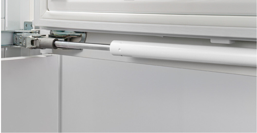 CHŁODZIARKA LIEBHERR ICc 5123 EASYFRESH SoftSystem otwieranie zamykanie