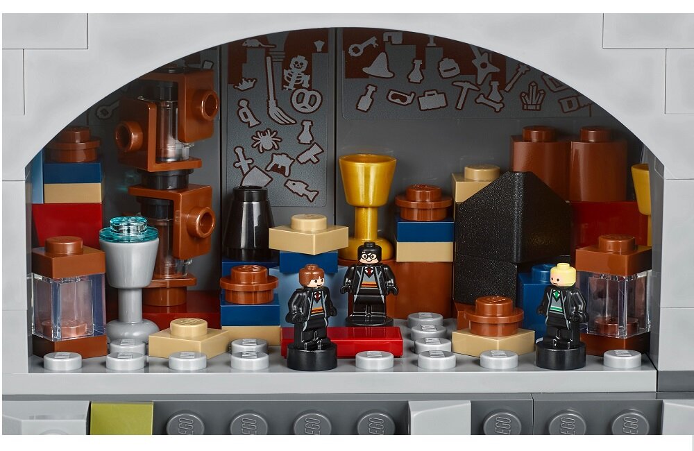 LEGO Harry Potter Zamek Hogwart 71043 kreatywna zabawa prawidłowy rozwój merytoryczny dziecka klocki figurki minifigurki bez zasilania klasyczna zabawa wysoka jakość lego wielogodzinna zabawa