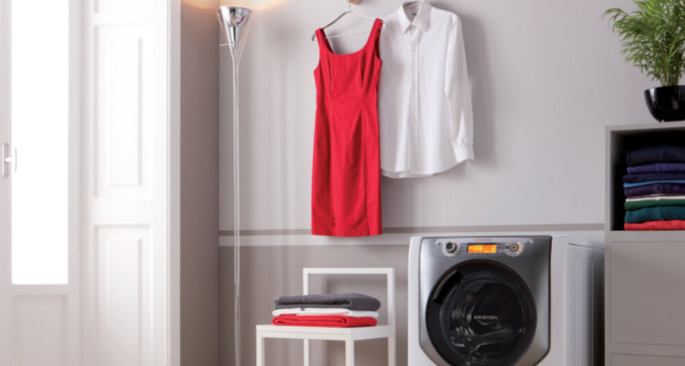 PRALKA HOTPOINT-ARISTON AQ114D697D EU/B EU/B N redukcja zagniecen