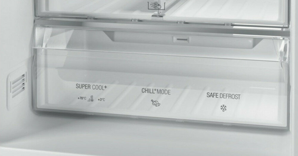 Lodówka HOTPOINT-ARISTON E4D AA SB C Nofrost komora