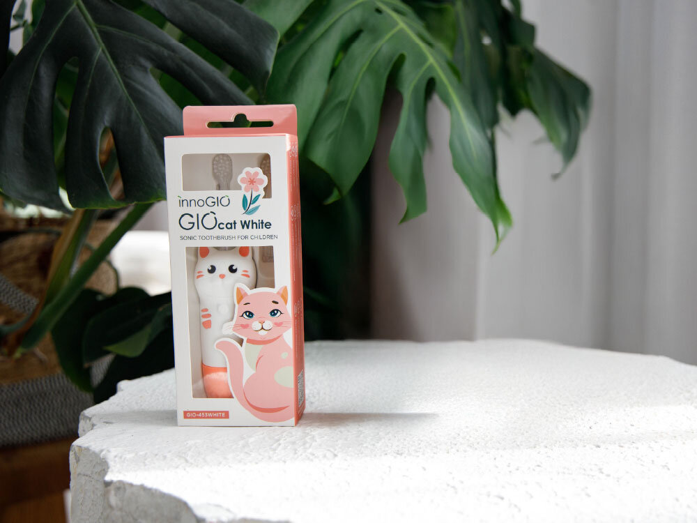 Szczoteczka soniczna biało-różowy kotek miękkie włosie i zaokrąglone krawędzie