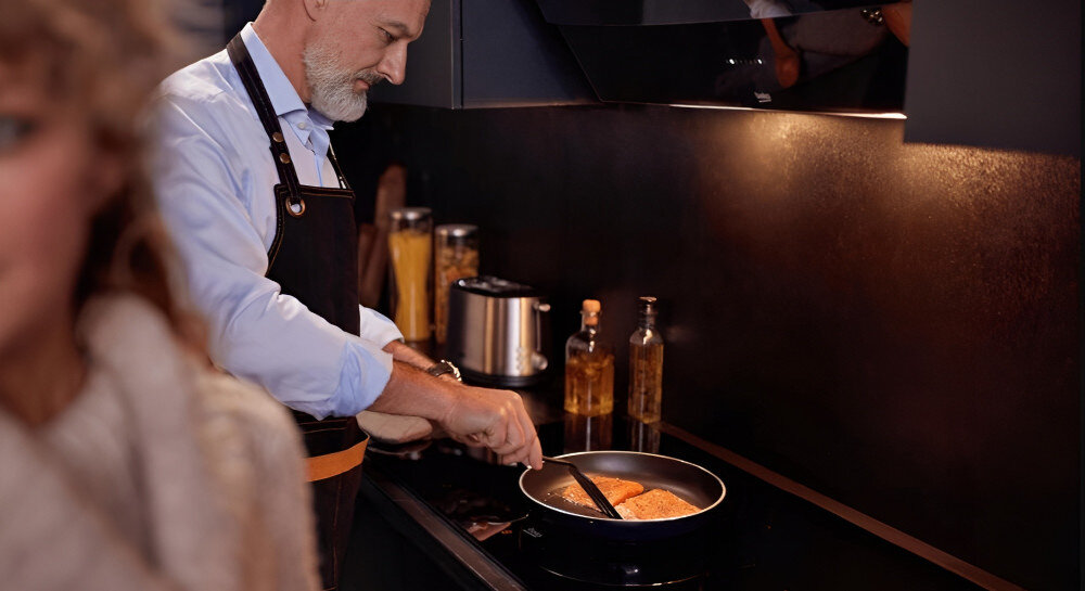 Płyta indukcyjna BEKO HII74700SUF bezpieczna wydajna komfort cicha praca bez zakłóceń