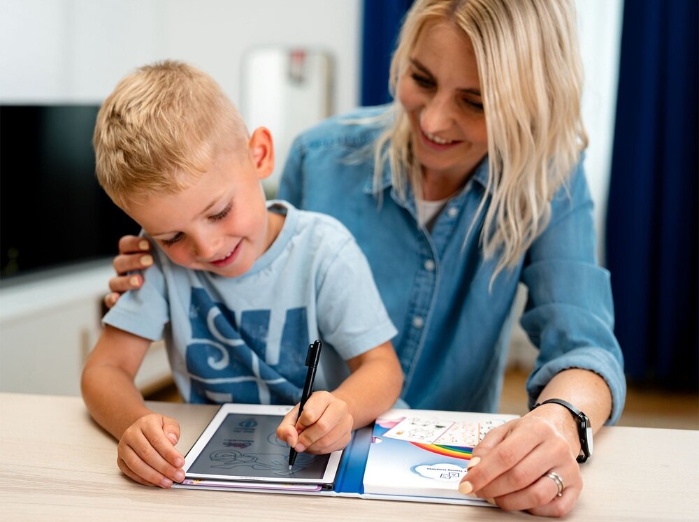 Tablica edukacyjna LAMAX PencilKid1 lekka, kompaktowa, łatwy transport, zabawa