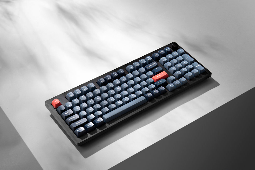 KEYCHRON V5M technologii gasket mount poliwęglanowej płyty montażowej Nakładki PBT OSA (OEM Spherical Angled) Śrubowe stabilizatory PCB południowe podświetlenie RGB keycapów w różnych profilach