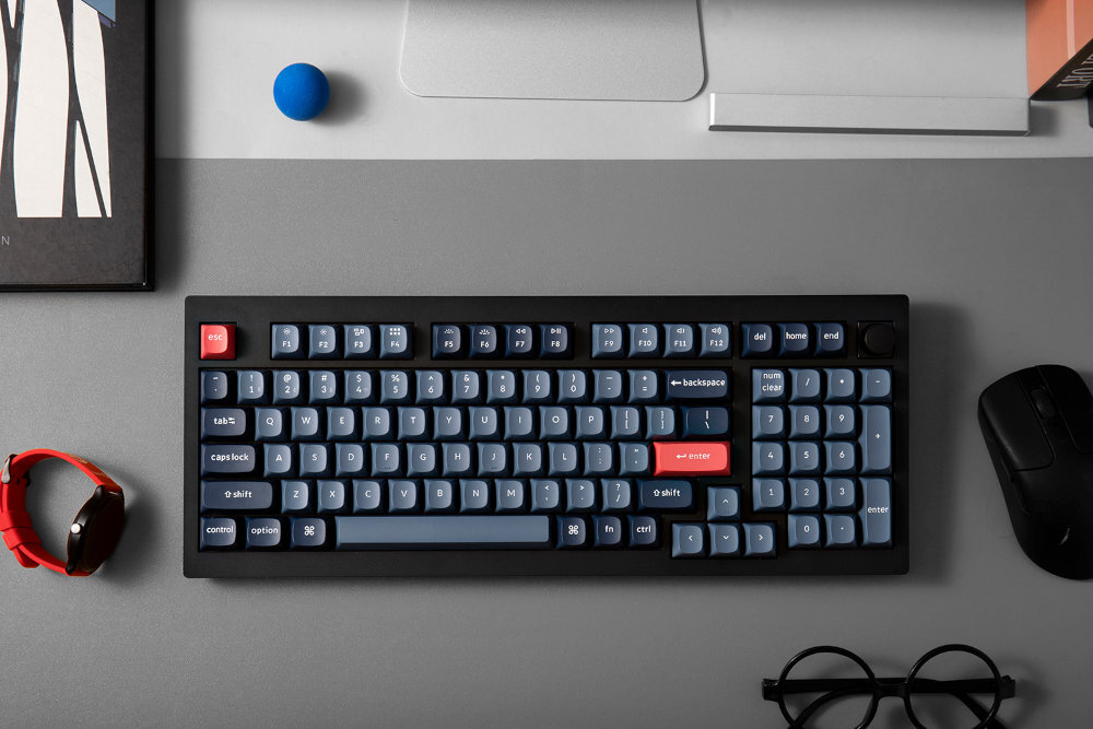 KEYCHRON V5M Solidna konstrukcja odporność 391,5 x 148,7 x 31,6 mm 965 g 770 g
