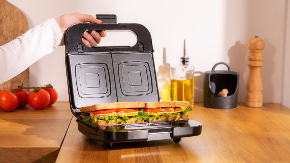 Opiekacz do kanapek CECOTEC Rock N Toast 4ni1 obie płyty emitują równomierne ciepło idealnie przygotowane potrawy z obu stron chrupiące na zewnątrz soczyste miękkie w środku odpowiednia tekstura i smak dań idealne opiekanie 