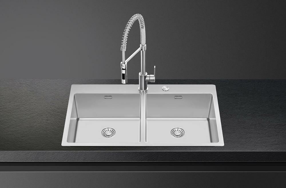 SMEG MID5CR obrotowa wylewka bateria kuchenna stojąca nowoczesny styl kuchnia elastyczna jednodźwigniowa funkcjonalność