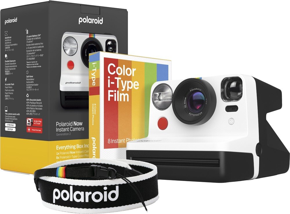 Aparat POLAROID Now Gen 2  wygląd obudowa styl materiały recykling aparat od przodu 