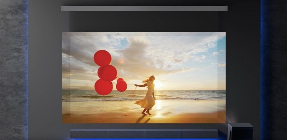 Projektor XGIMI Horizon 20 Pro automatyczna kalibracja obrazu ISA 5.0 autofocus korekcja trapezowa, projektor stojący na stoliku wyświetlający obraz na ścianie