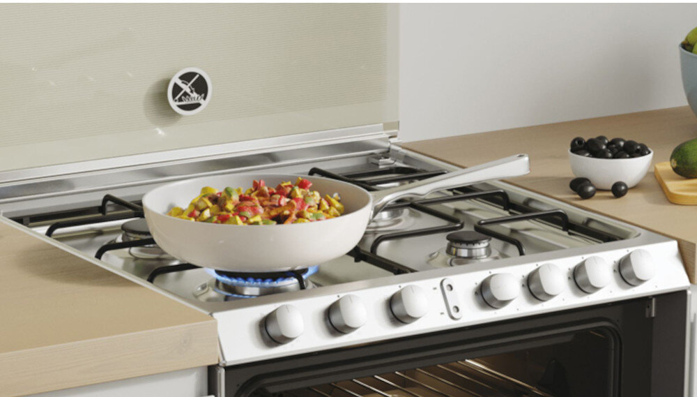 Kuchnia gazowo-elektryczna ze zmywarką CANDY TRIO4GXNT/1 4 palniki