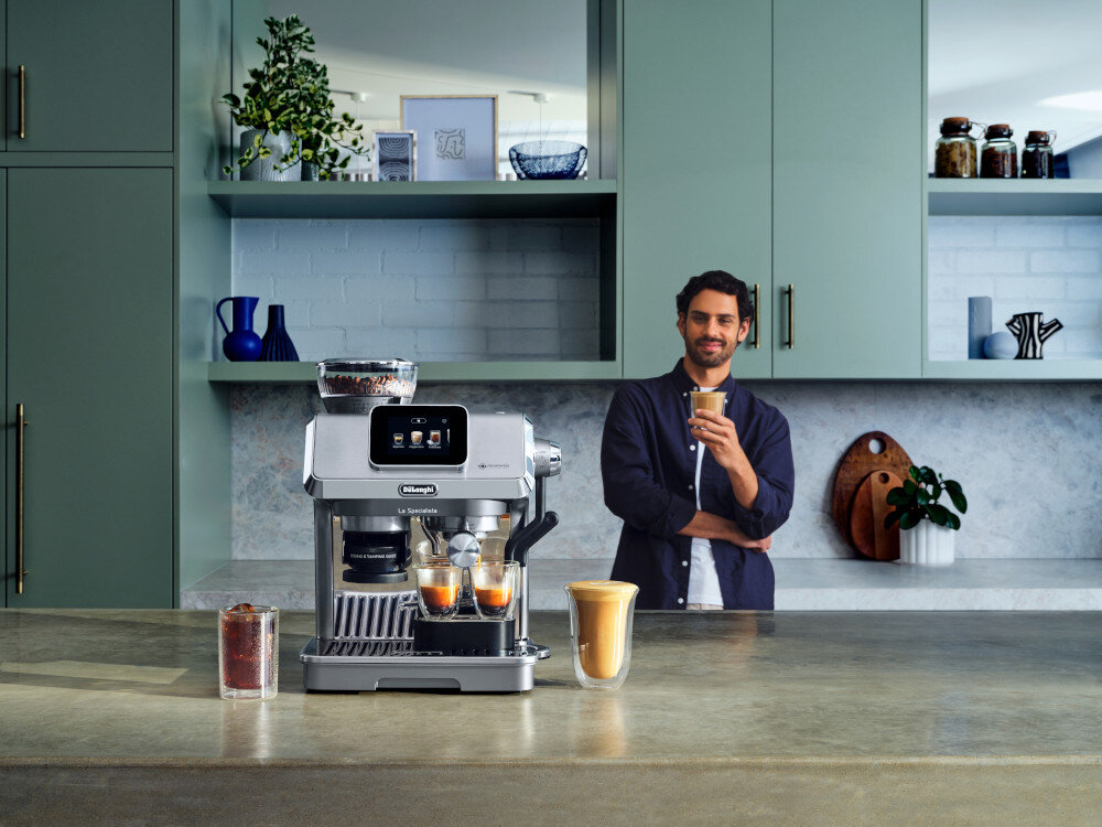 Ekspres DELONGHI La Specialista Touch EC9455.M (Cold Brew) Domowa kawa jak z kawiarni wygląd design prezentacja wizualizacja