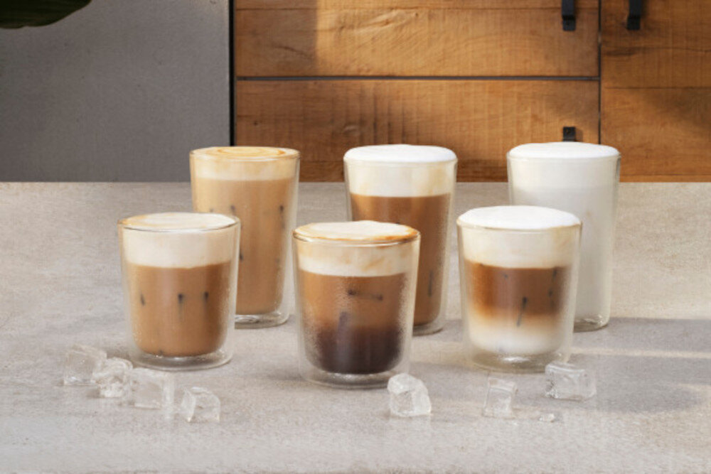 Ekspres DELONGHI La Specialista Touch EC9455.M (Cold Brew) szybkie orzeźwienie Kawa parzona na zimno  oczekiwania technologia Cold Extraction smak aromat czas orzeźwiający napój w upalne dni 