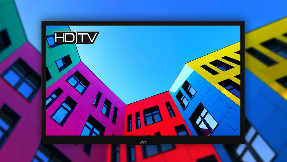 Telewizor JVC LT-24VH4400 - Szczegółowy obraz, telewizor wyświetlający kolorowe budynki