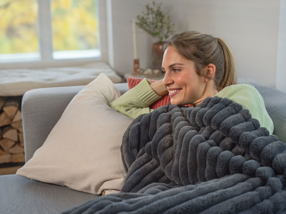 Koc elektryczny BEURER HD 82 Stockholm  wyprać w pralce w 30°C Świeżość i higiena Stonowana kolorystyka i eleganckie wykończenie gustowny dodatek