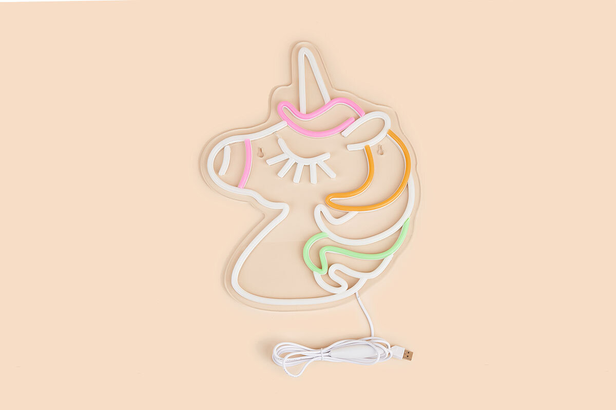 Neon LED MANTA Jednorozec żywe kolory energooszczędna efektownym oświetleniem podstawie z pleksi