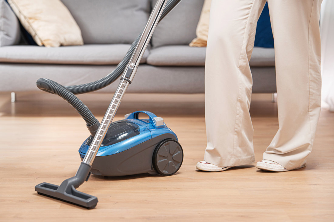 Odkurzacz ZELMER Radek ZVC032P Swoboda sprzątania Zasięg pracy do 8 metrów komfort sprzątania