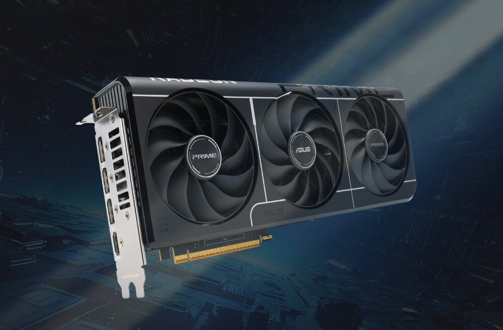 Karta graficzna ASUS Prime Radeon RX 9070 EVO OC Edition 16GB Trzywentylatorowa karta graficzna marki ASUS z serii Prime pokazana pod kątem na tle kosmicznej grafiki z widocznymi portami wyjścia obrazu na bocznej blaszce montażowej