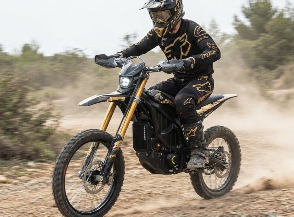 Motocross IML Surron Ultra Bee HP 2025 Czarny