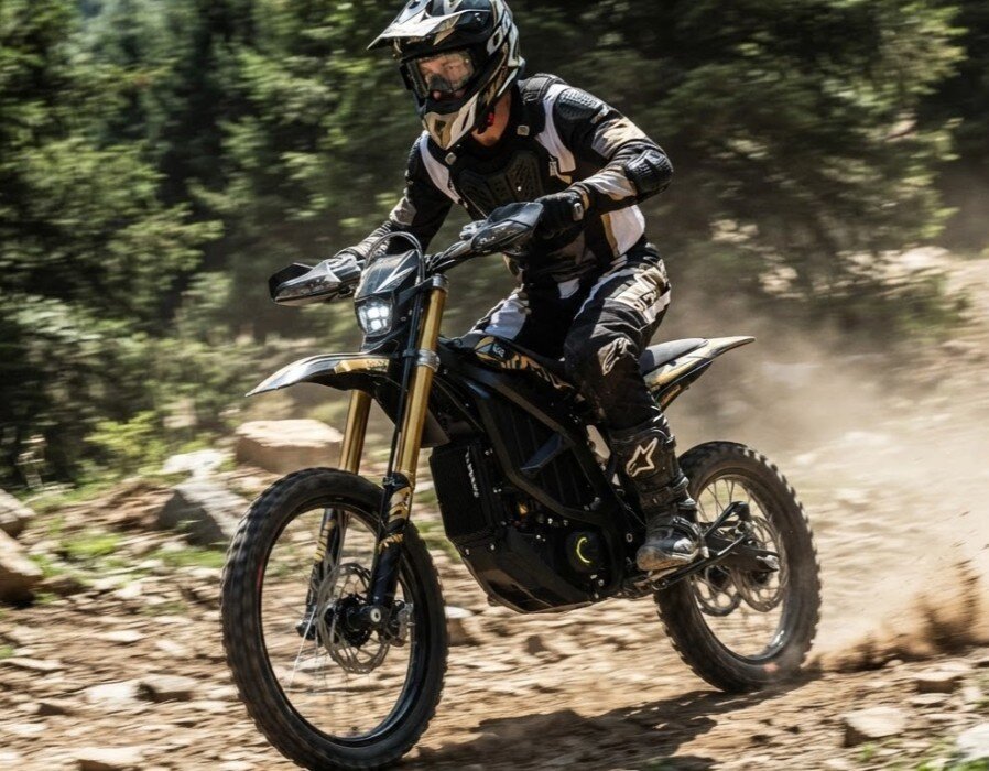 Motocross IML Surron Ultra Bee HP 2025 Czarny