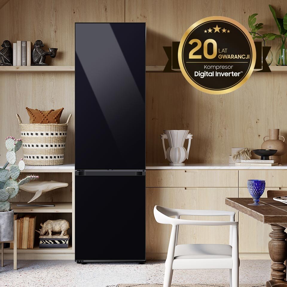 Lodówka Samsung Bespoke RB38C7B6D22 może pochwalić się aż 20-letnią gwarancją na kompresor – podkreśla to grafika na zdjęciu urządzenia Lodówka Samsung Bespoke RB38C7B6D22 może pochwalić się aż 20-letnią gwarancją na kompresor – podkreśla to grafika na zdjęciu urządzenia