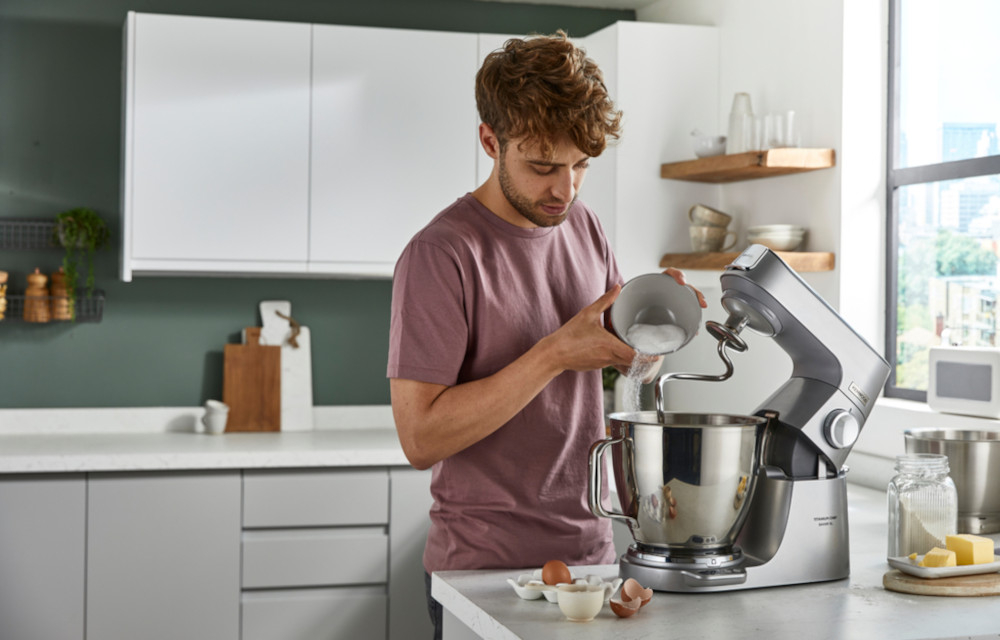 ROBOT PLANETARNY KENWOOD KVL85.704SI TITANIUM CHEF BAKER XL (SREBRO) 1200W oslona