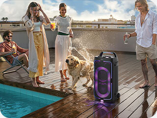 320x240 lifestyle gallery 3 Closeup of Sound Tower outdoor