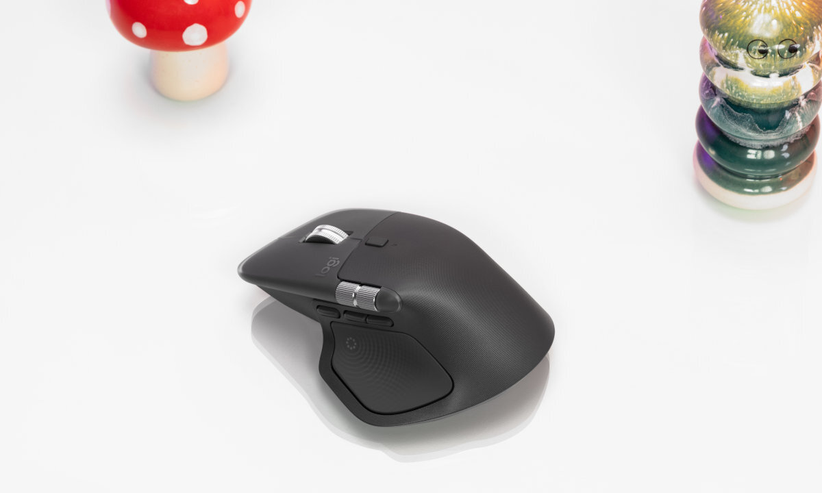 LOGITECH MX Master 4 Actions Ring dynamiczny przycisk programów, stron czy ulubionych automatyzacji dostosować Actions Ring Logi Options+ spersonalizowane wtyczki - mysz na białym blacie