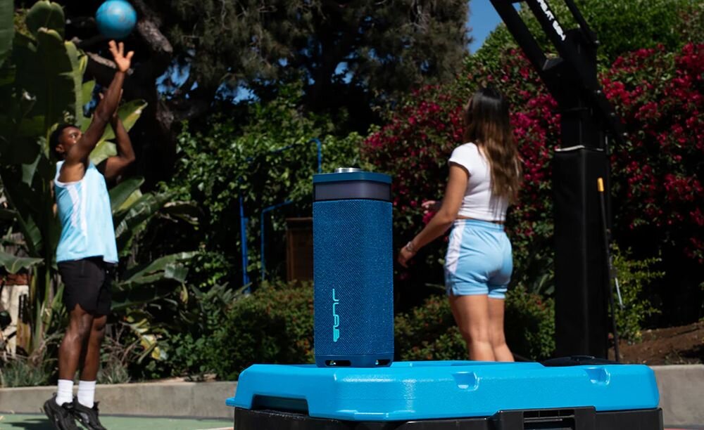 Głośnik mobilny JLAB Jbuds Party LabSync synchronizacja 100 głośników system audio, głośnik stojący na lodówce przenośnej