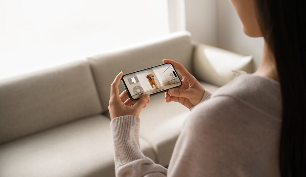 Robot sprzątający DJI Romo S Silnik o dużej mocy Silnik z 9-łopatkowym metalowym wentylatorem siły ssania do 25 000 Pa przepływu powietrza do 20 l/s Czujniki rozpoznają stopień zabrudzenia i dostosowują pracę