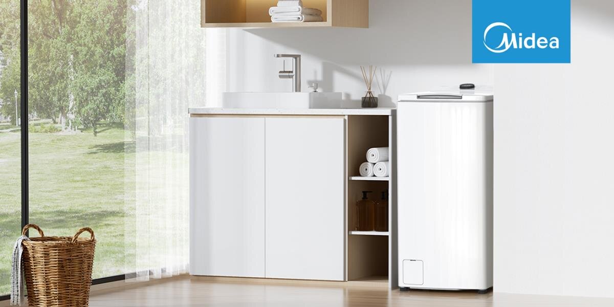 Pralka MIDEA MF100T60B W-PL zdjęcie lifestyle wizualizacja front kolor biały ładowana od gory w zabudowie szafki kosz na pranie dwa ekspresowe cykle prania: 15-minutowy program Quick Wash Szeroki otwór wsadowy Technologia HealthGuard dla higienicznej czystości panel Lunar Dial