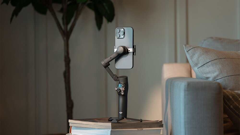 Gimbal DJI Osmo Mobile 8 ActiveTrack 7.0  DJI OM port USB-C   do 10 godzin 