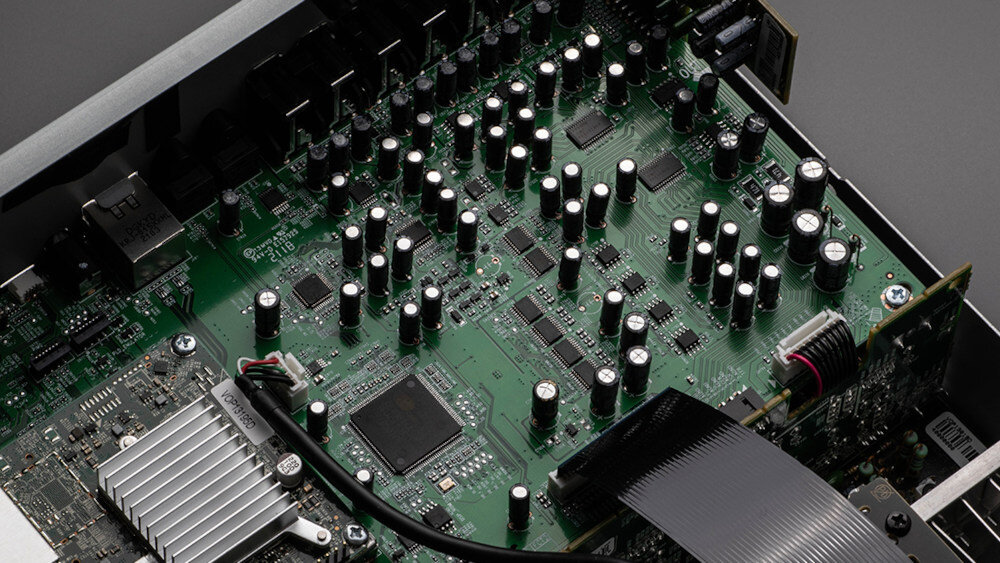 Amplituner DENON AVR-X1700H  - heos