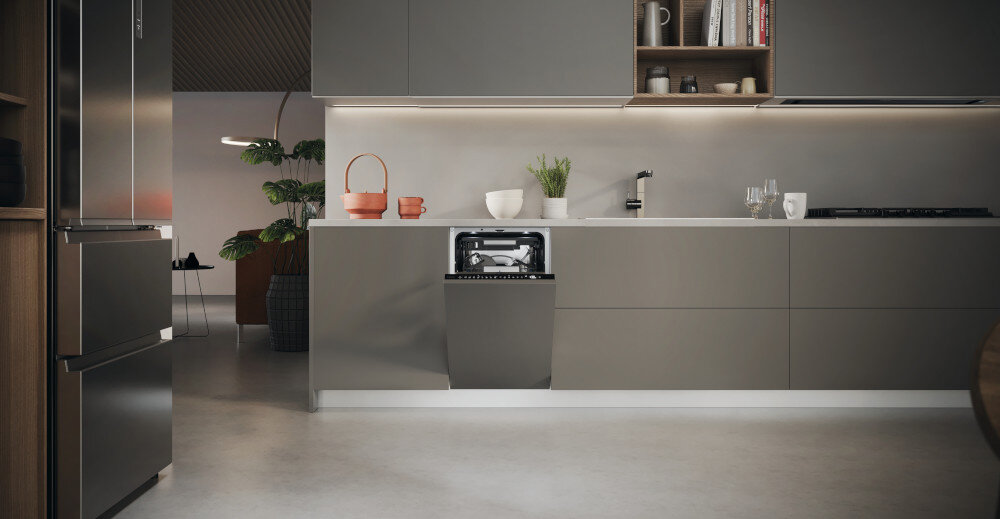 Zmywarka HAIER AI XI1C1TB4LPCFB zdjęcie lifestyle kuchnia zabudowa meble otwarta szuflada górna 11 kompletów zmywarka Wi-Fi System Powerwash Program szybki 20 minut połączenie otwarta zmywarka Wi-Fi hOn aplikacja zdalne sterowanie wnętrze pełen załadunek AquaStop odcięcie dopływu wody zabezpieczenie silnik inwerterowy bez zakłócania spokoju poziom dźwięku 42 dB cyfry czas wyświetlany na podłodze Automatyczny dobór parametrów Inteligentny program analiza