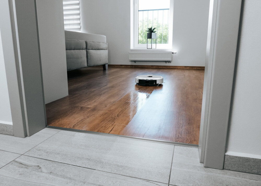 Robot sprzątający CONCEPT VR4130 Aqua Ultimate Laser 3D Silnik i moc ssania Wydajny silnik BLDC Moc 15 kPa  usuwa drobny pył, sierść i spore zabrudzenia z twardych podłóg oraz dywanów