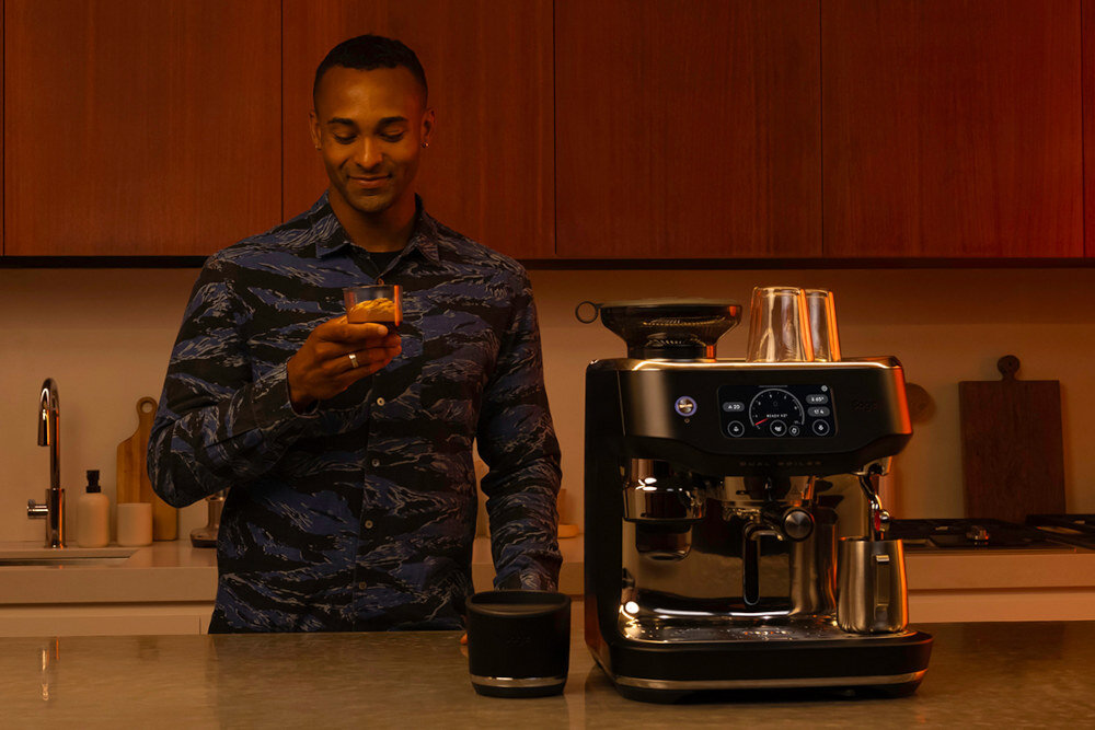 Ekspres SAGE Oracle Dual Boiler SES995BSS Sterowanie z aplikacji Aplikacja Sage+ zdalne włączanie i nagrzewanie  Wi-Fi kawa