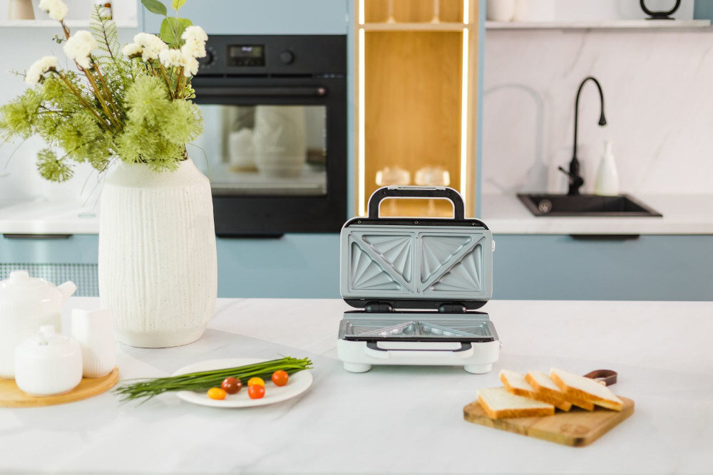 Opiekacz BREVILLE High Gloss VST074X Łatwa obsługa głębokie płytki grzewcze funkcja cięcia i zgrzewania powłoka DuraCeramic™