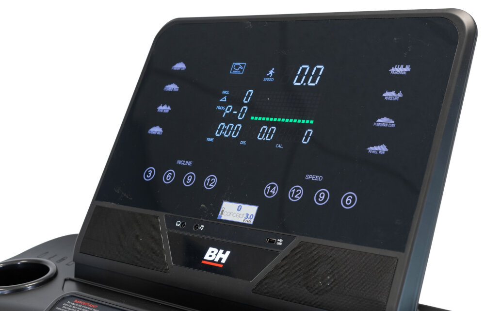 Bieżnia elektryczna BH FITNESS RS Line RS900 wyswietlacz LED monitoring najwazniejszych parametrow