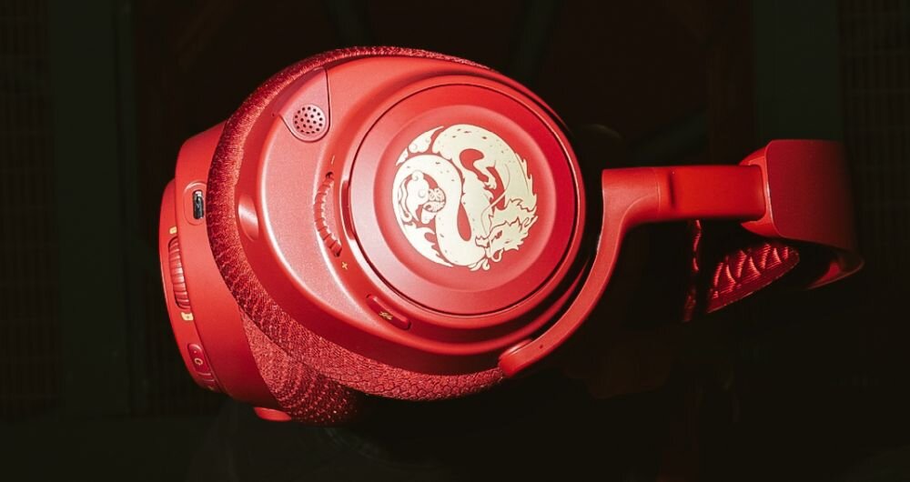 Słuchawki Arctis Nova 7 Dragon Edition regulacja funkcje przycisk bluetooth oprogramowanie