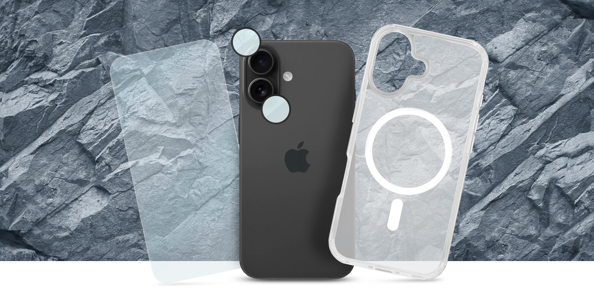 Smartfon widziany z tyłu z nałożonym przezroczystym etui i osobną osłoną aparatów oraz szkłem ochronnym obok