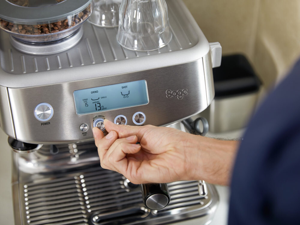Ekspres SAGE Barista Pro SES878BTR Intuicyjny panel obsługowy