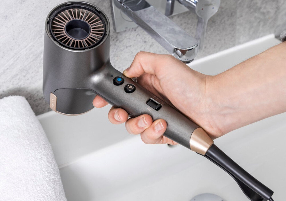 Suszarka REMINGTON One Dry & Style D6077 funkcja zimnego nawiewu z blokada funkcja Cool Shot