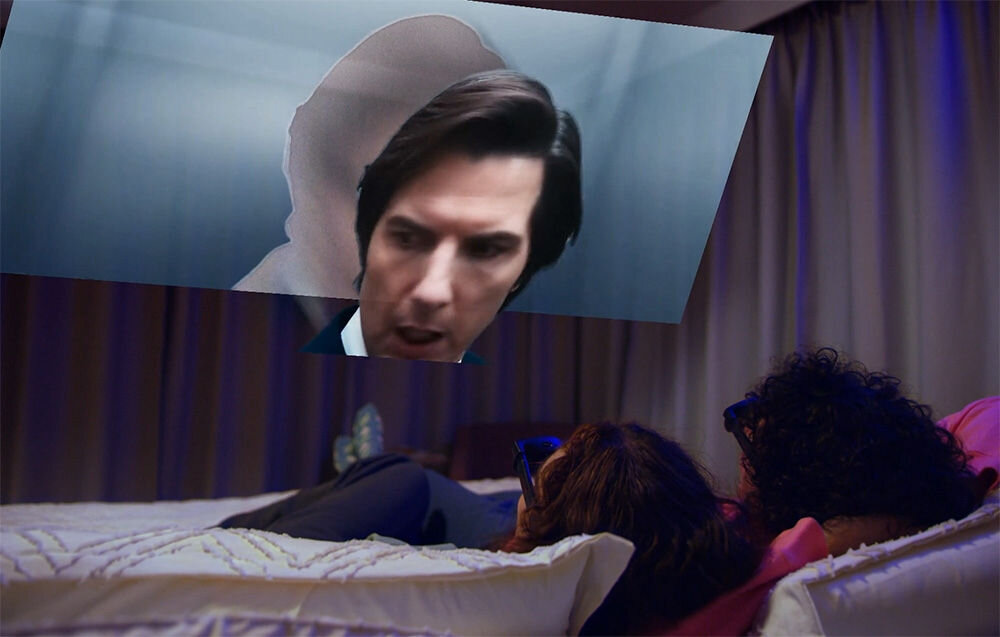 Okulary VITURE XR Luma Czarny 2 osoby oglądają film w okularach VR dobra czytelność obrazu niezależnie od warunków oświetleniowych jasność regulacja jasności w 9 poziomach 5 trybów kolorystycznych menu ekranowe OSD łatwe sterowanie