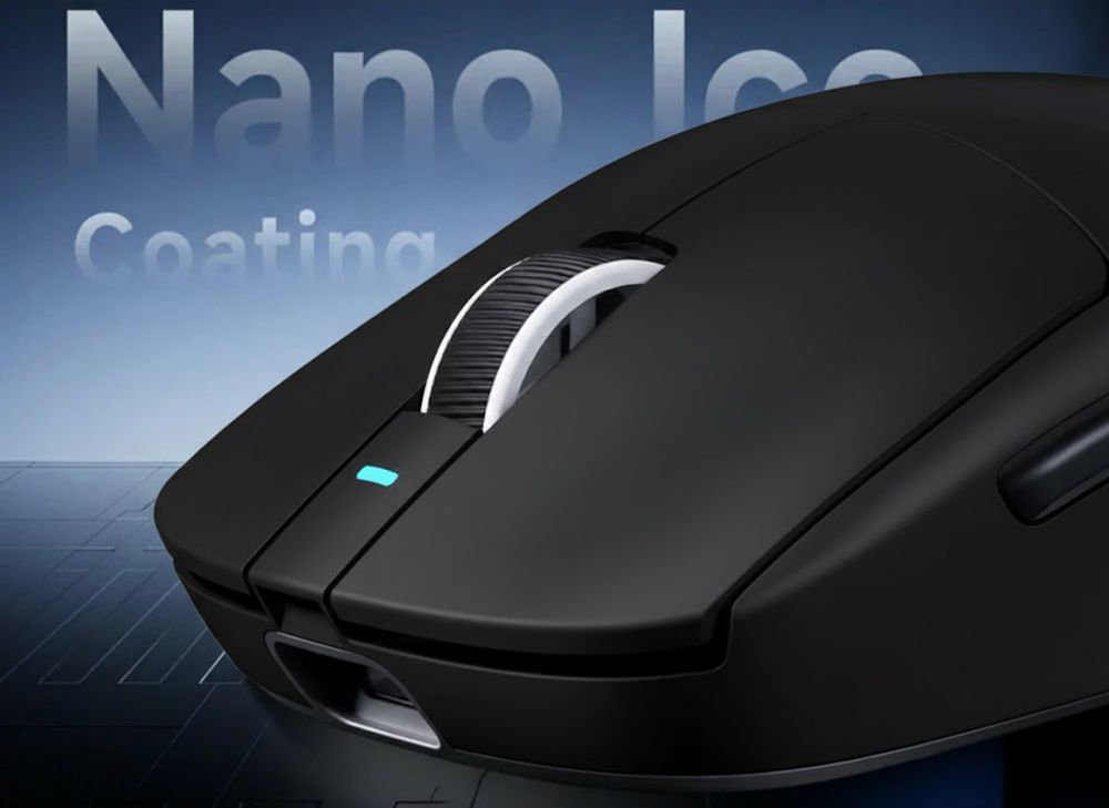 MCHOSE A7 Ultra 59 g palm, claw i fingertip Centralnie wyważona konstrukcja powłoka Nano Ice - zbliżenie na klawisze