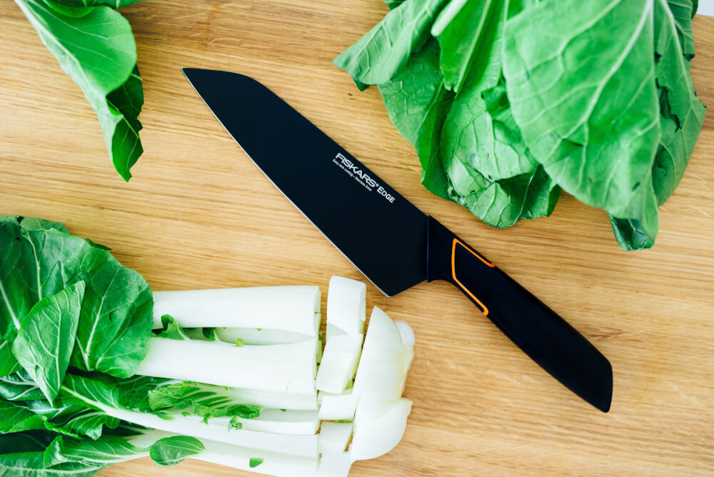 Nóż FISKARS Edge 1003097 precyzja w kuchni