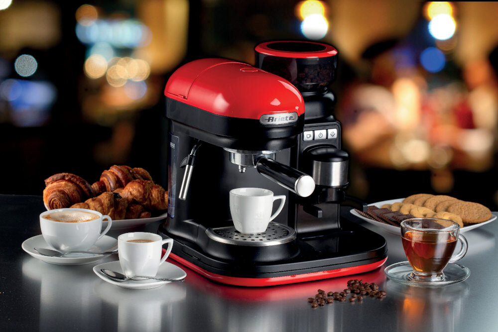 Ekspres ARIETE Moderna 1318/01 Włoska precyzja w Twoim domu romatyczne rytuały parzenia kawy kolbowa konstrukcja kontrola proces napar Włoskie espresso  smak aromat
