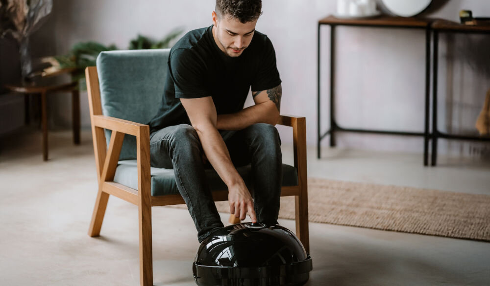 Masażer do stóp MEDIVON Pure Complete Pro proste sterowanie dostosowanie intensywności i rodzaju masażu dla osób w różnym wieku dla seniorów