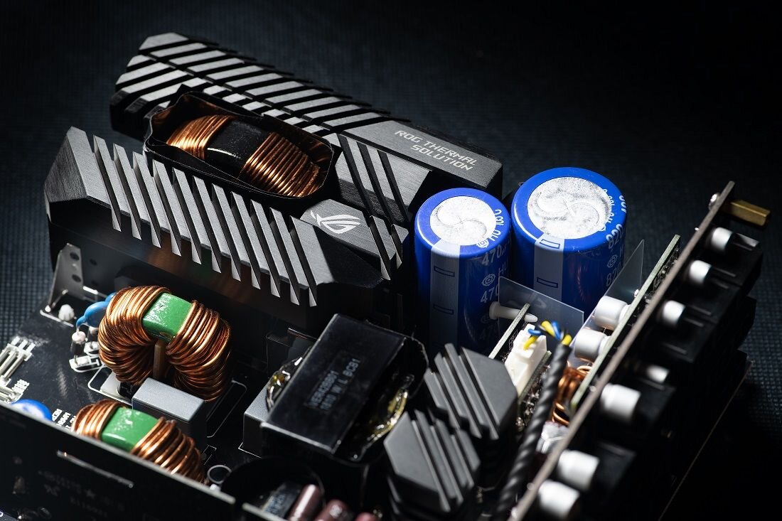 Zasilacz ASUS ROG Thor 1600W 80 Plus Titanium - Zasilacz 