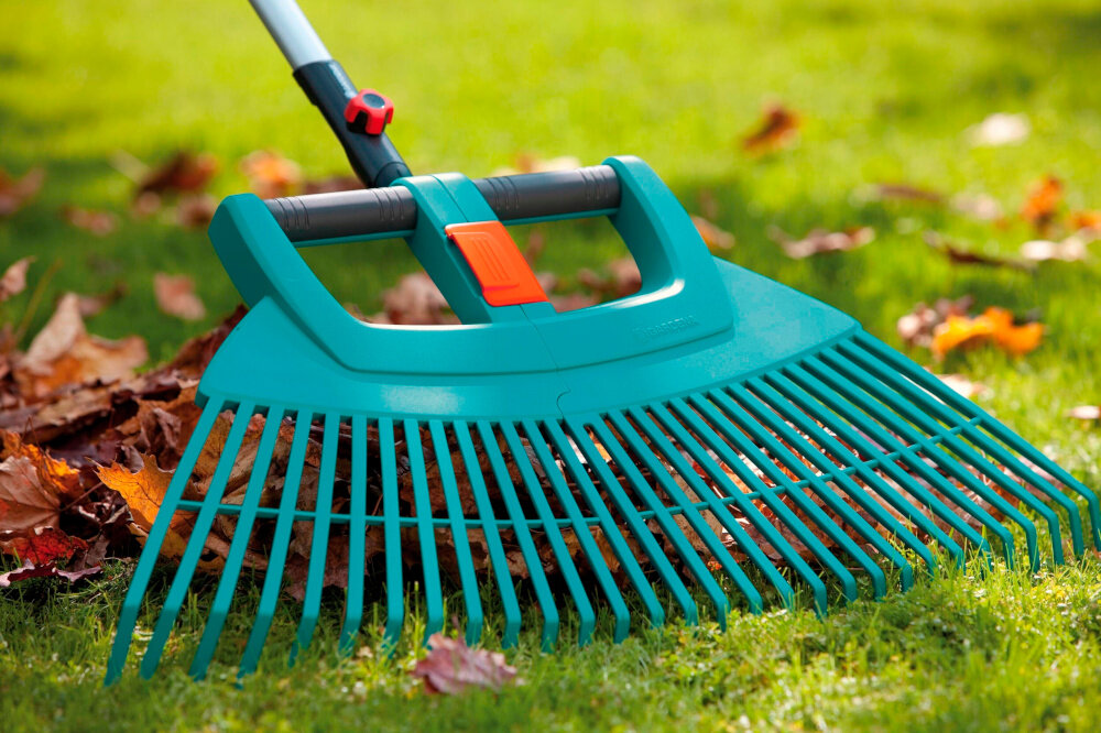 Grabie GARDENA Vario 3107-20 do liści usuwanie odpadkow ogrodowych lisci skoszonej trawy do wertykulacji rodzina GARDENA Combisystem