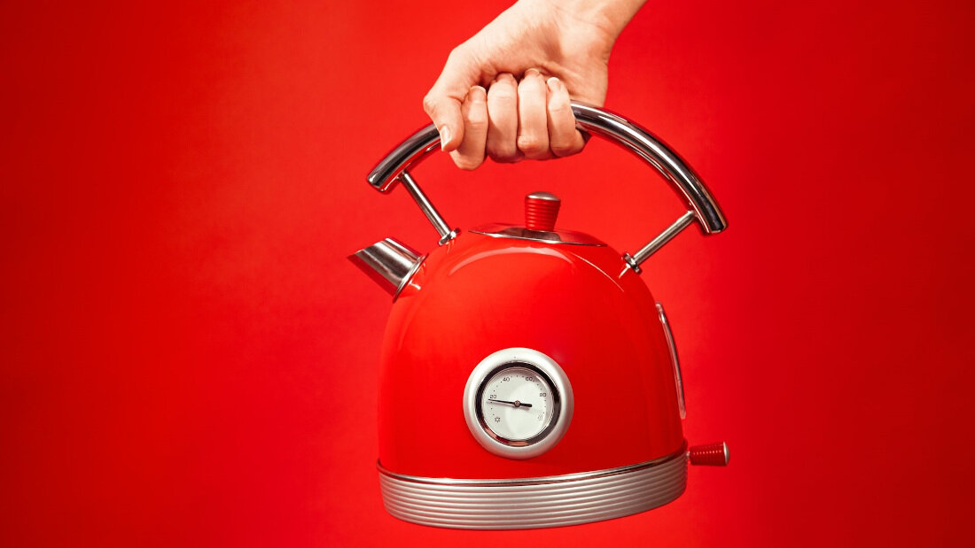 Czajnik CECOTEC ThermoSense 420 Vintage Błękitny Bezpieczeństwo każdego dnia Automatyczne wyłączanie  Możesz spokojnie zająć się innymi czynnościami